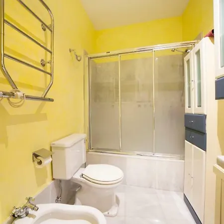 Gerona Apartment