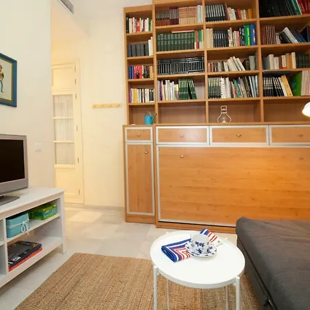 Gerona Apartment *